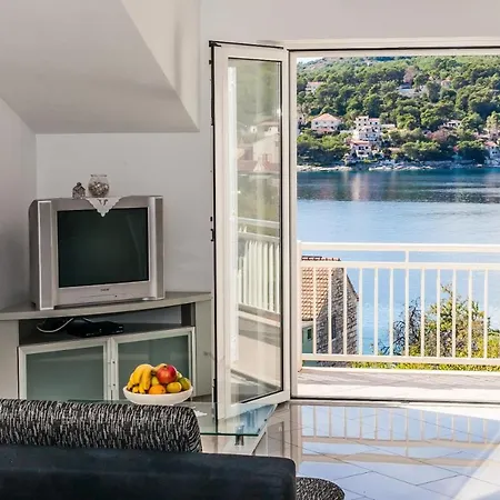 Sea View Apartment Sumartin Exterior photo