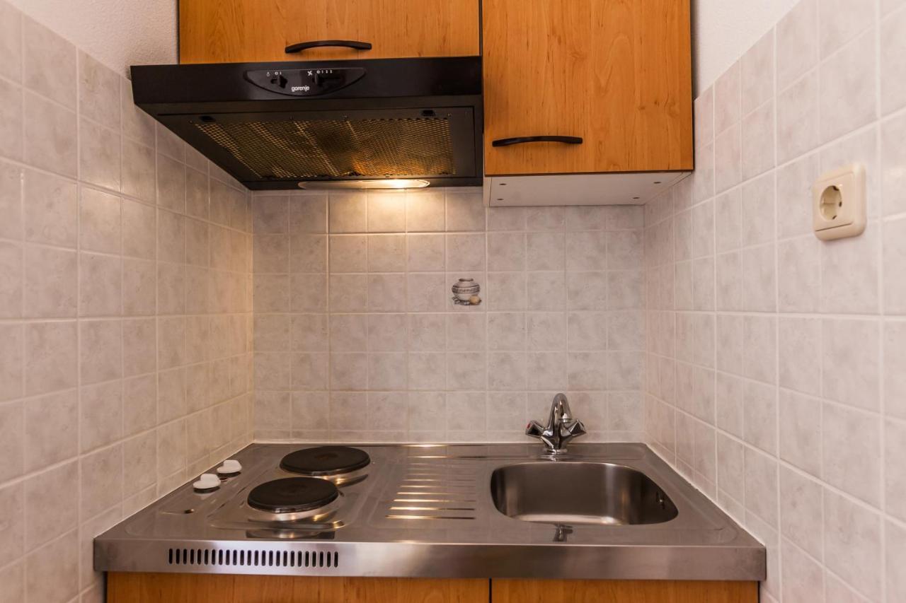 Apartment Sea View Sumartin